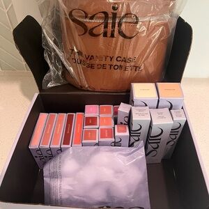 New saie beauty vanity case bundle
